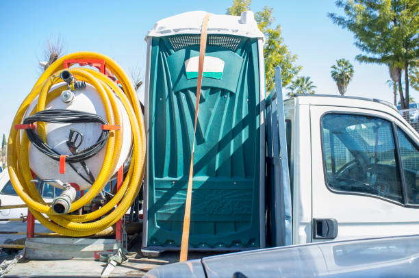 Best Portable toilet rental cost  in Cove Creek, NC
